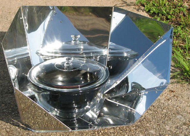 Panel solar cooker