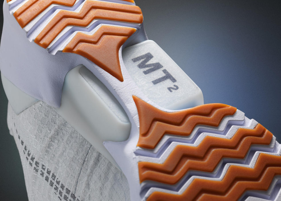 A sensor in the heel detects when the shoes are put on and tightens Image via Nike